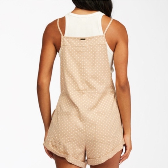 Billabong Wild Pursuits Romper Sahara Polka Dot
Tan - Picture 3 of 3